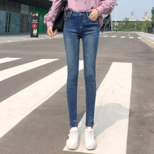 Load image into Gallery viewer, Stretch High Waist Classic Retro Jeans