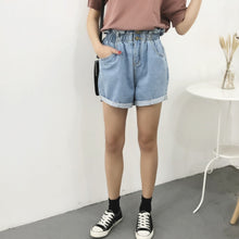 Load image into Gallery viewer, Loose Roll Up Hem Elastic Waist Jean Shorts