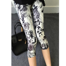 Load image into Gallery viewer, YSDNCHI Camouflage Print Leggings