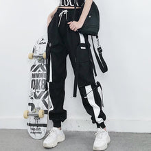 Load image into Gallery viewer, Loose Streetwear Cargo Pants
