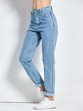 Load image into Gallery viewer, Mom Jeans